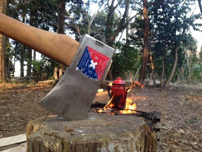秘密の森では様々な焚き火道具を試します
