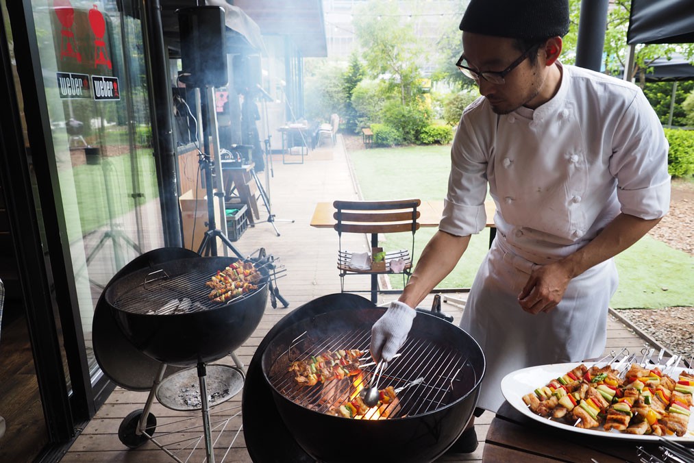 もしかしたら 日本人はホンモノのbbqを知らない Weber 日本へ本格上陸 Hyakkei ドットヒャッケイ