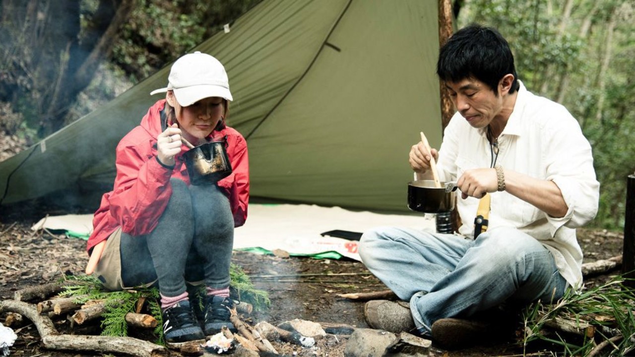 ライターやマッチなしで火をおこす方法を学ぼう|初心者のための