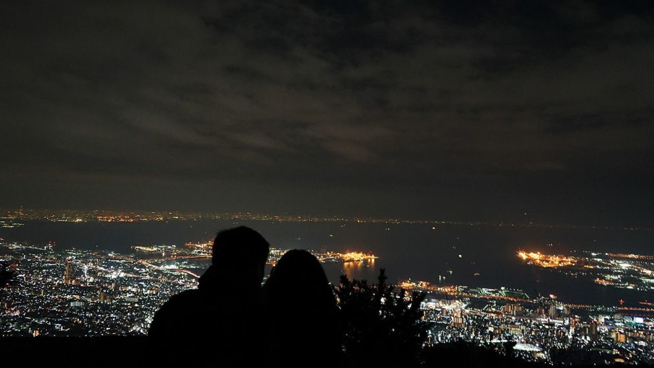 関西の低山 日本三大夜景 摩耶山 掬星台 まで歩いて登るには Hyakkei ドットヒャッケイ