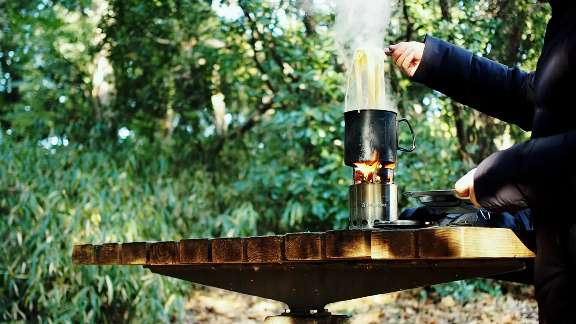 そのギアどこの Vol 1 ソロキャンパー芸人 ヒロシの道具まとめ Hyakkei ドットヒャッケイ