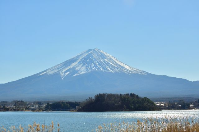 富士山を拝める！絶景湖畔キャンプ場特集 12 SELECTS